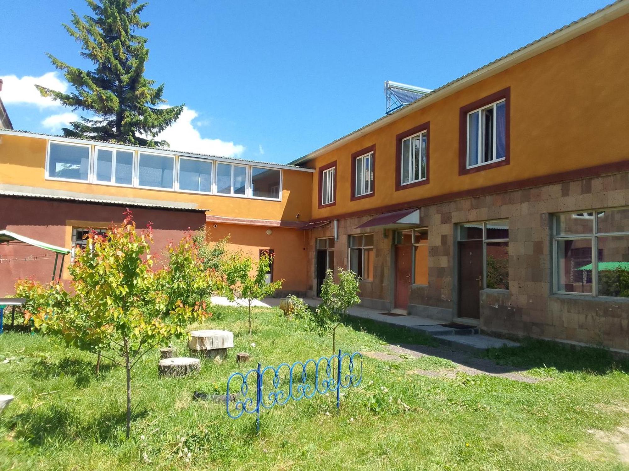 Garden Complex Hotel 3*